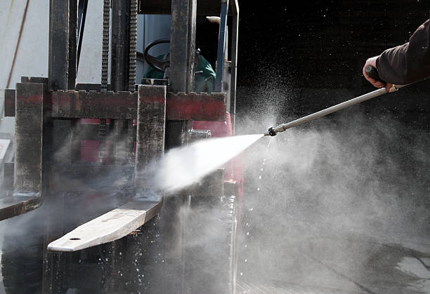Best Commercial Building Pressure Washing  in Lake Panasoffkee, FL